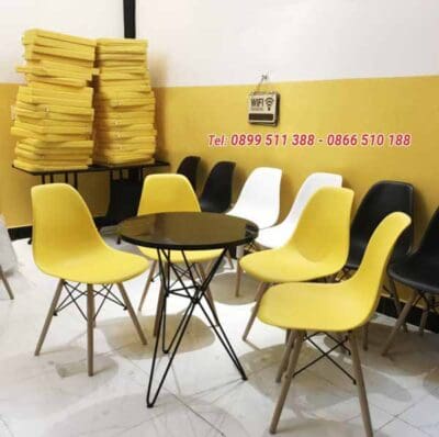 bàn ghế trà sữa eames