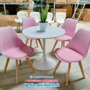 Bộ bàn ghế quán trà sữa cafe nệm gỗ BGTSBP009