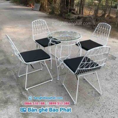 Bàn ghế sắt cafe ngoài trời BGSBP012