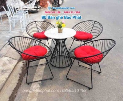 Bộ bàn ghế sắt cafe ngoài trời BGSBP023