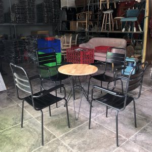 Bàn ghế sắt cafe sân vườn - BGNTBP004