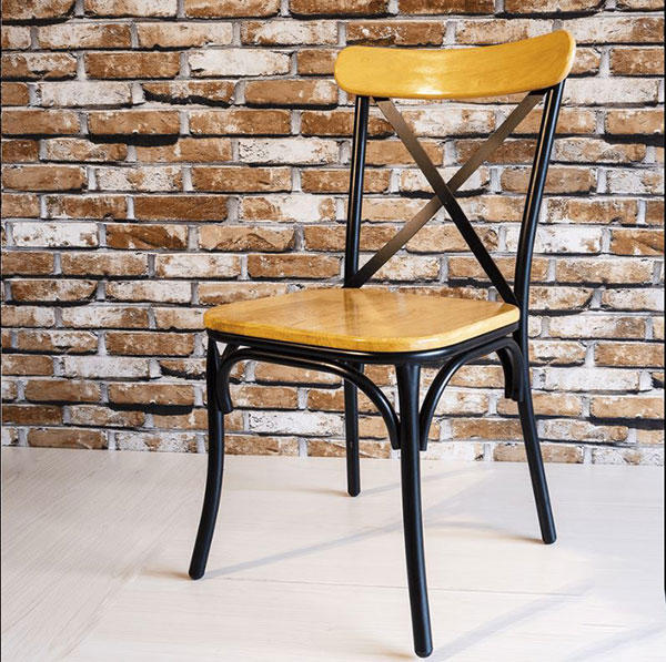 Ghế cafe chân sắt