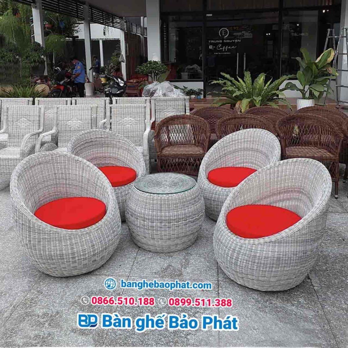 Thanh lý bàn ghế cafe tại Nha Trang giá rẻ chất lượng cao 24 Sofa nhựa giả mây thanh lý Nha Trang