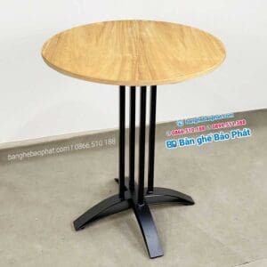 Bàn cafe chân sắt mặt gỗ cao su BCFBP003 5 Bàn cafe chân sắt mặt gỗ cao su màu tự nhiên