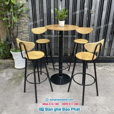 Ghế bar chân sắt mặt gỗ cao su Bảo Phát 001