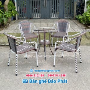 Bàn ghế nhựa giả mây cà phê ghế thúng hoa văn BGNGMCPBP006