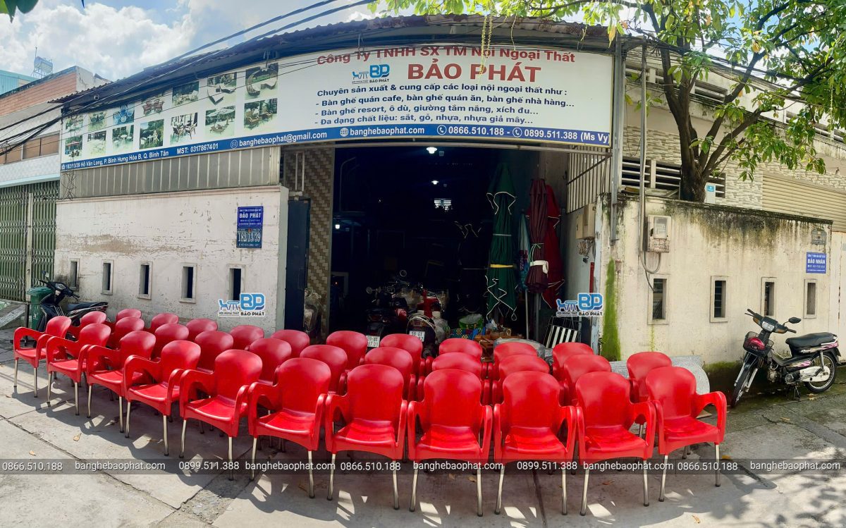 ghế nhựa cafe ngoài trời chân inox màu đỏ