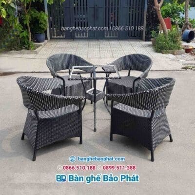 ghế nhựa giả mây nhật nguyệt trắng đen