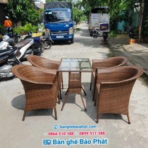 Bàn ghế nhựa giả mây thúng xòe