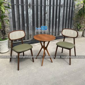 Bàn ghế secco gỗ nệm xanh