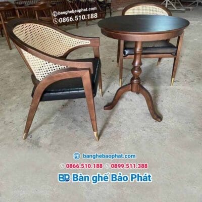 Ghế gỗ wormley chân bộc đồng