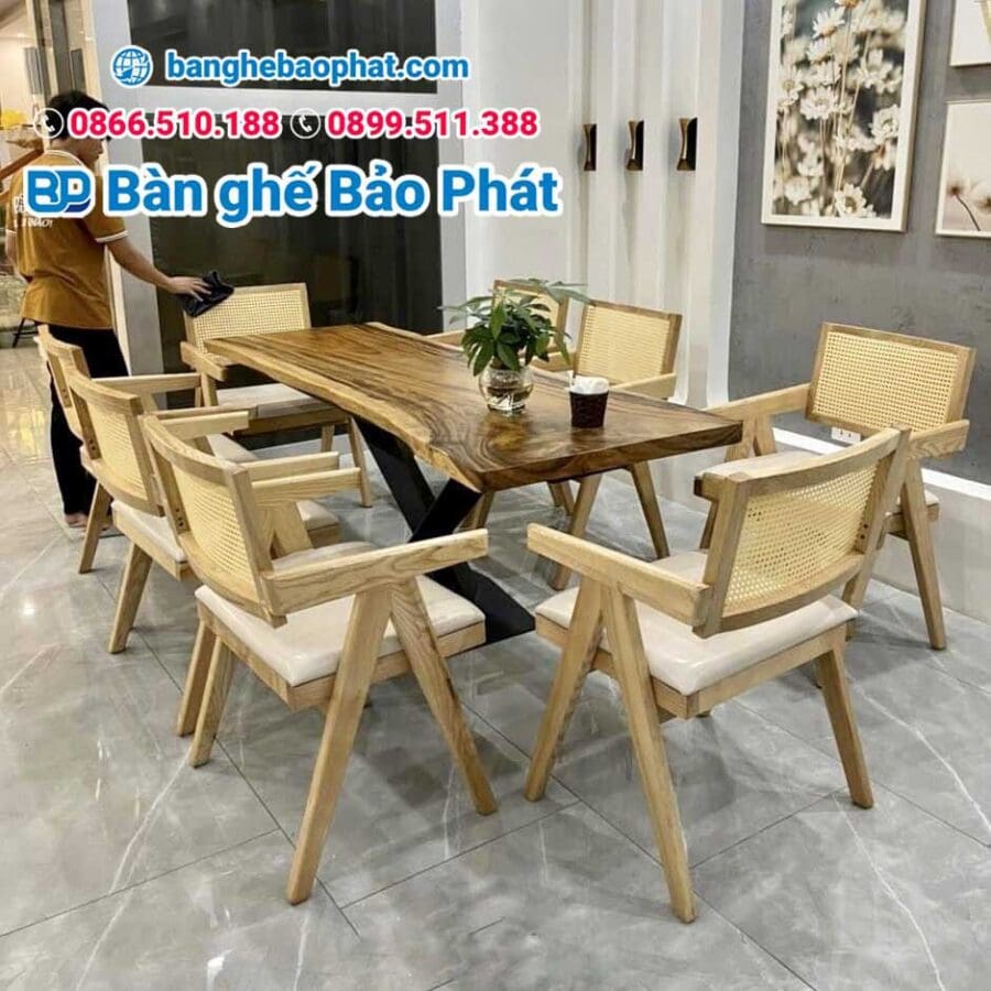 Ghế cafe gỗ Vleg thiết kế tiện ích nên dùng được cho nhiều không gian khác nhau