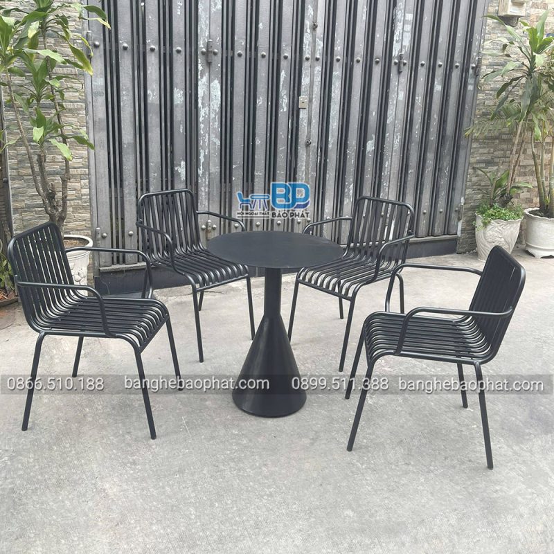 Bàn ghế sắt 1326 quán cafe bàn tròn chân nón