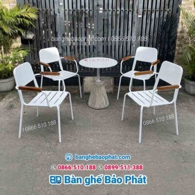 Bàn ghế sắt quán cafe ngoài trời