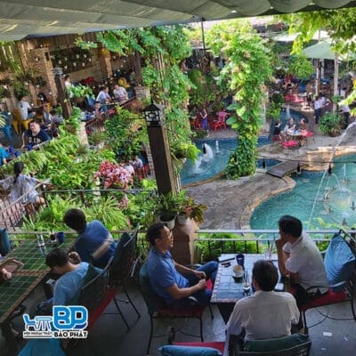 Tư vấn cách bố trí bàn ghế dành cho quán cafe sân vườn đẹp mắt