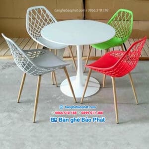 Ghế nhựa 3012 bàn chân tuylip
