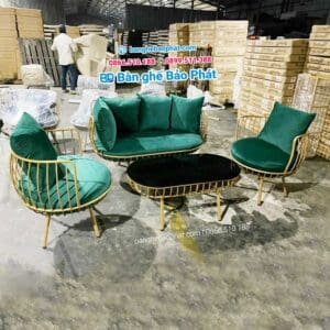 Sofa cafe khung sắt bộc nệm