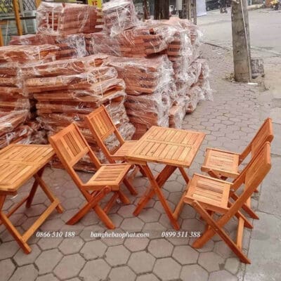 Bàn ghế cafe gỗ xếp thấp