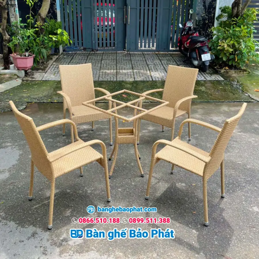 Bàn ghế nhựa giả mây tại Bến Tre BGNGMBP027
