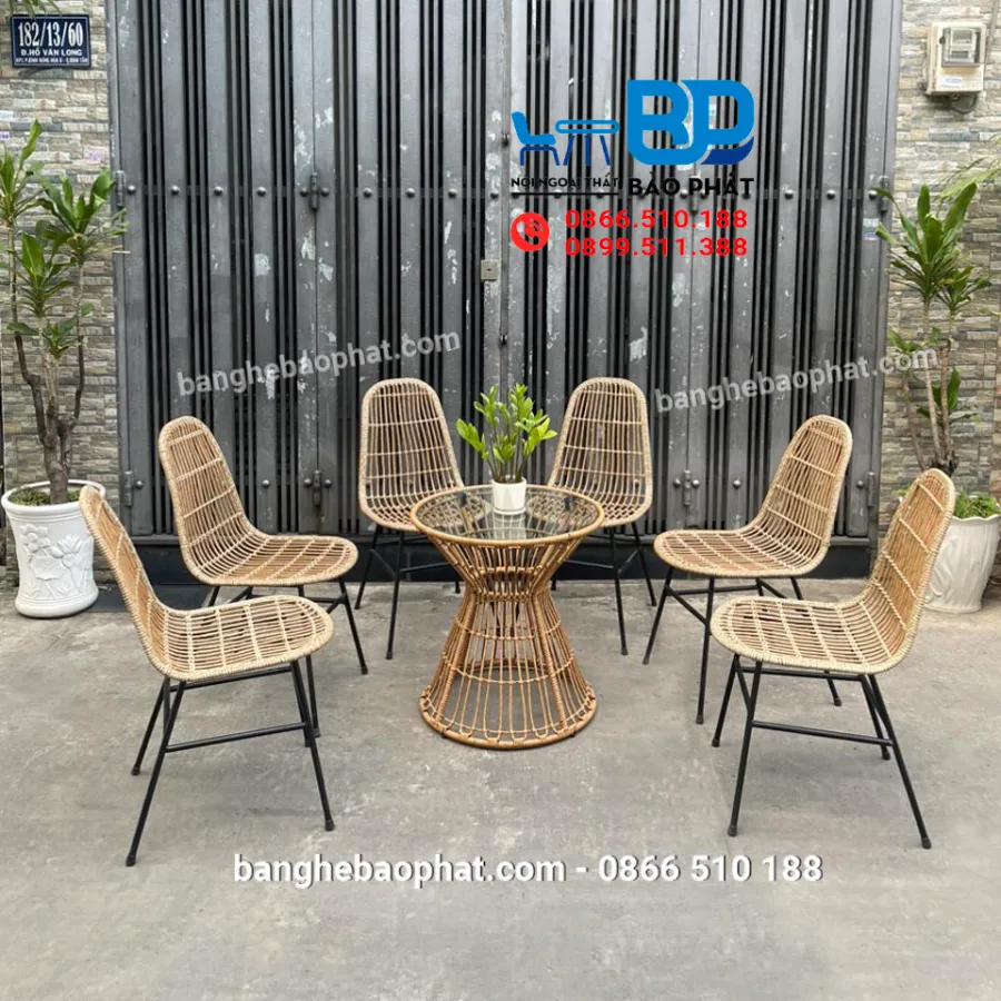 Bộ bàn ghế mây nhựa ban công tại Sóc Trăng kiểu dáng nhỏ gọn