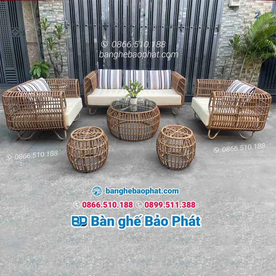 Bàn ghế nhựa giả mây phòng khách phong cách giản đơn, gần gũi