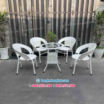 Bộ bàn ghế nhựa giả mây trắng đan mắt cáo BGNGMBP044 gồm 4 bàn và 1 ghế
