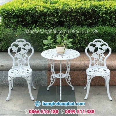 Bàn ghế nhôm đúc sân vườn BGNDBP011