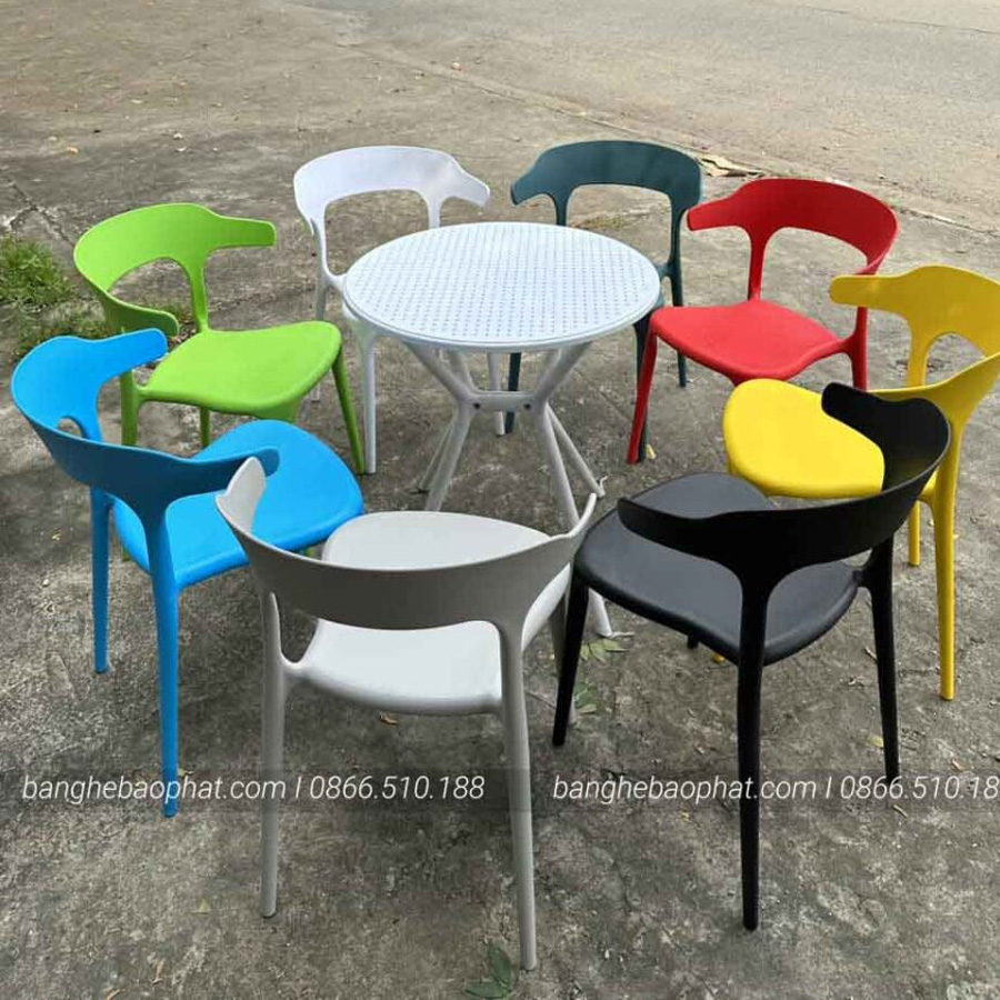 Ghế nhựa cafe 3001 này được thiết kế với nhiều màu sắc khác nhau