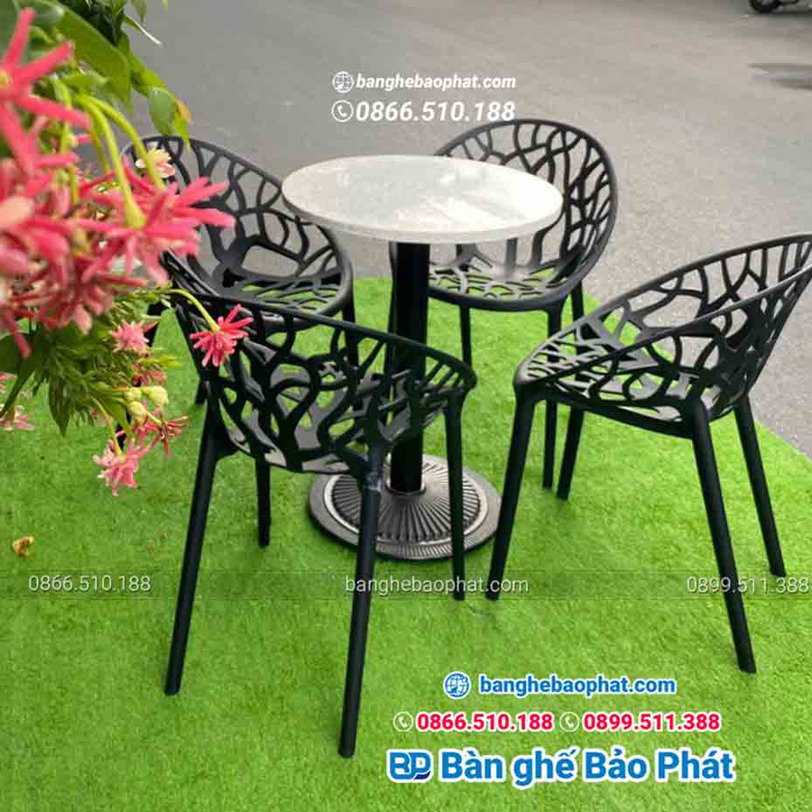 Ghế nhựa cafe 3018 được thiết kế hiện đại, phù hợp với những quán cafe theo phong cách trẻ trung