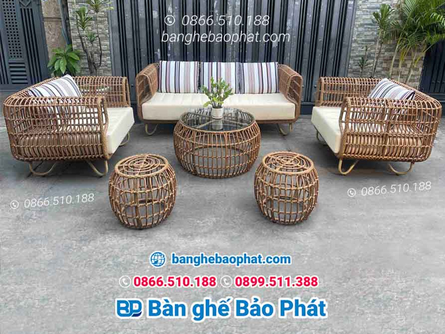 Bộ sofa nhựa giả mây đơn giản, tạo cảm giác ấm cúng