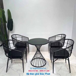 Bàn ghế sắt quán ca phê BGSBP041