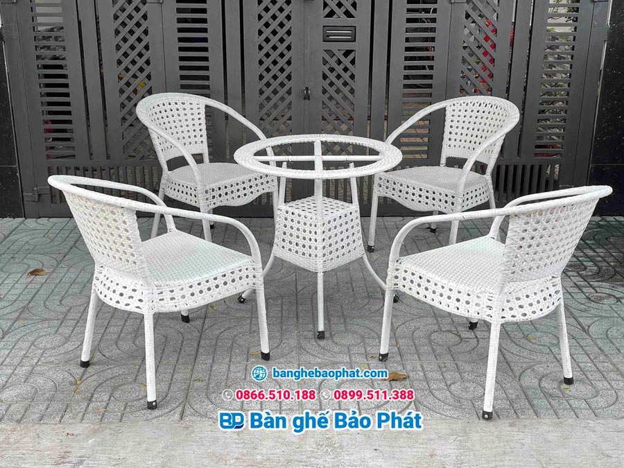 Bàn ghế mây nhựa cafe màu trắng thanh lý