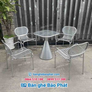 Bộ bàn ghế sắt cafe ngoài trời BGSBP024 10 Bàn ghế sắt cafe ngoài trời BGSBP024