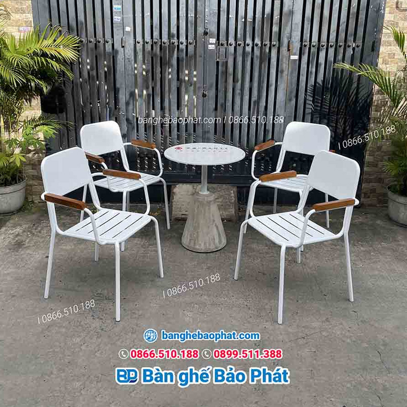 Bàn ghế sắt cafe ngoài trời thanh lý