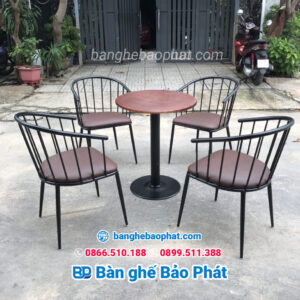 Bàn ghế sắt quán cà phê BGSBP032