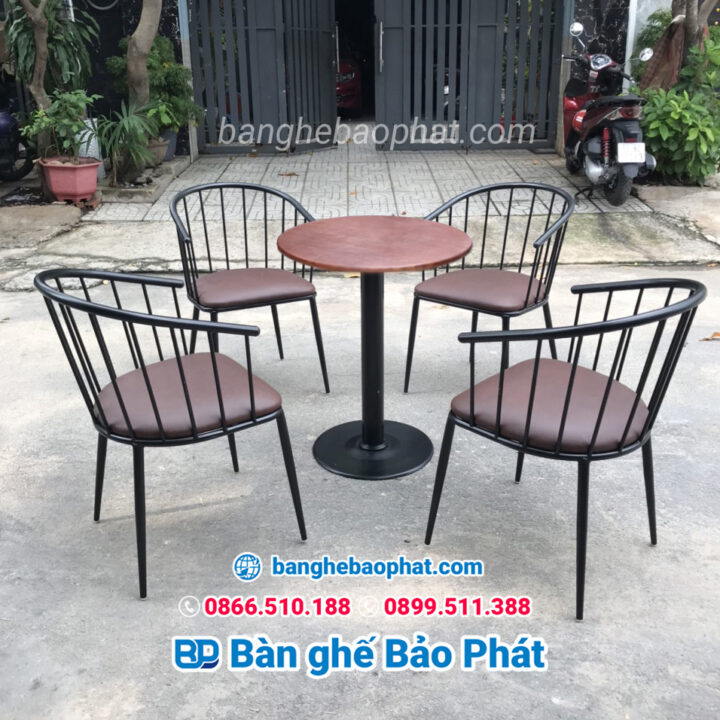Bàn ghế sắt quán cà phê BGSBP032