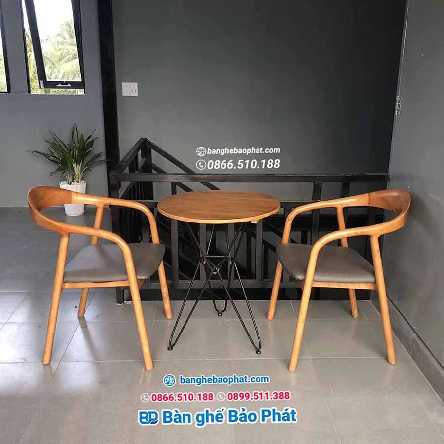 Bàn ghế cafe Neva gỗ nệm cũ cần thanh lý