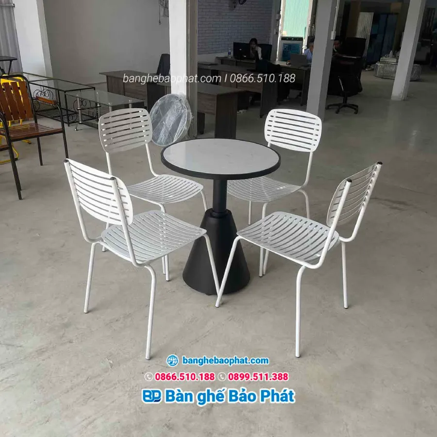 Bàn ghế cafe sắt Campuchia BGSBP029
