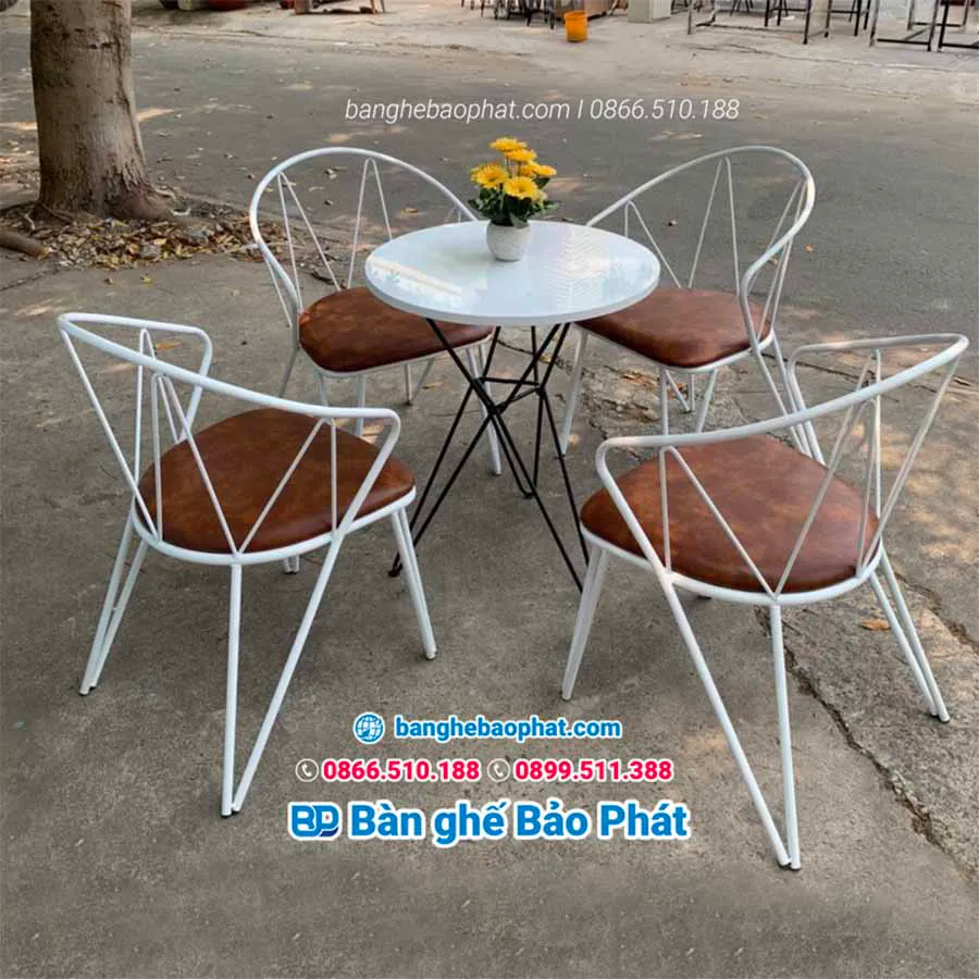 Bàn ghế cafe sắt Campuchia chữ Z BGSBP016