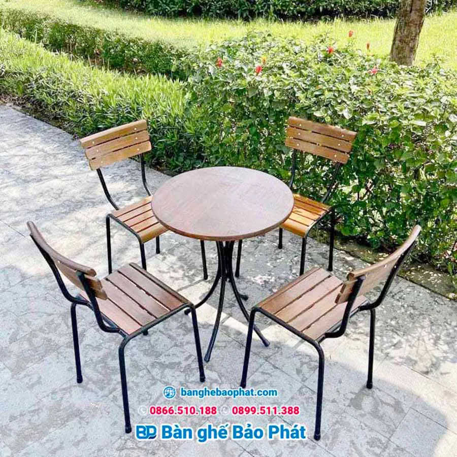 Bàn ghế cafe sắt gỗ Kite