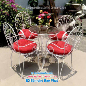 bàn ghế sắt mỹ nghệ bgsmnbp001