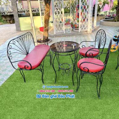 bàn ghế sắt mỹ nghệ bgsmnbp001