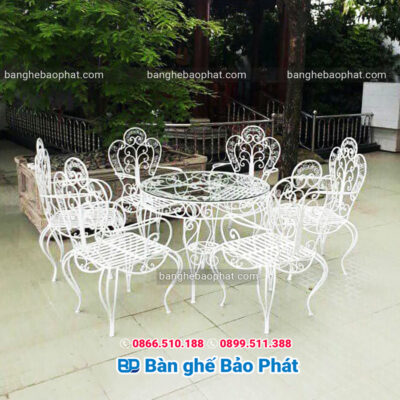 Bàn ghế sắt sân vườn BGSBP005