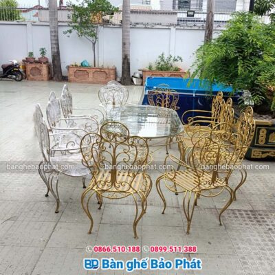 Bàn ghế sắt sân vườn BGSBP005