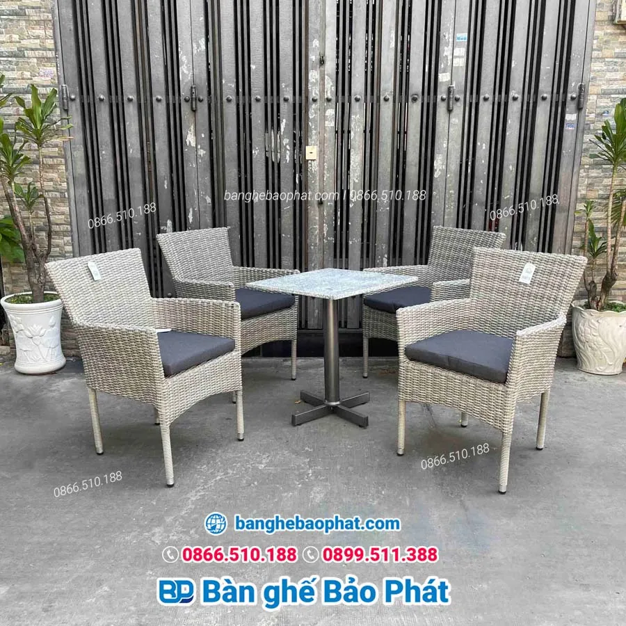 Nơi thanh lý bàn ghế cafe cũ TPHCM uy tín, giá rẻ