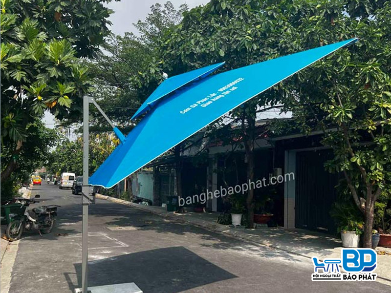 Dù che nắng bãi biển DLTNBP002