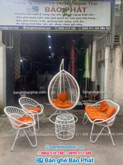 Xích đu mây nhựa ngoài trời XĐMNBP017