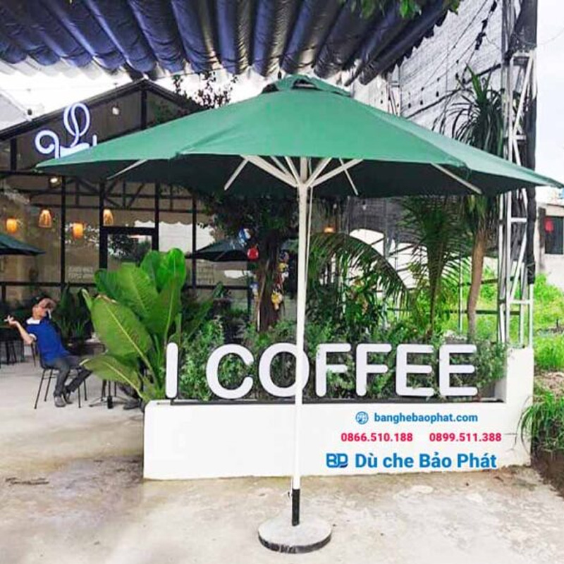 Dù che nắng sân vườn dành cho quán cafe 