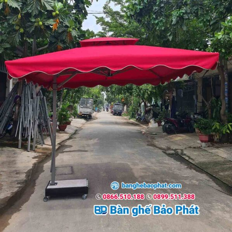 Dù sân vườn lệch tâm vuông