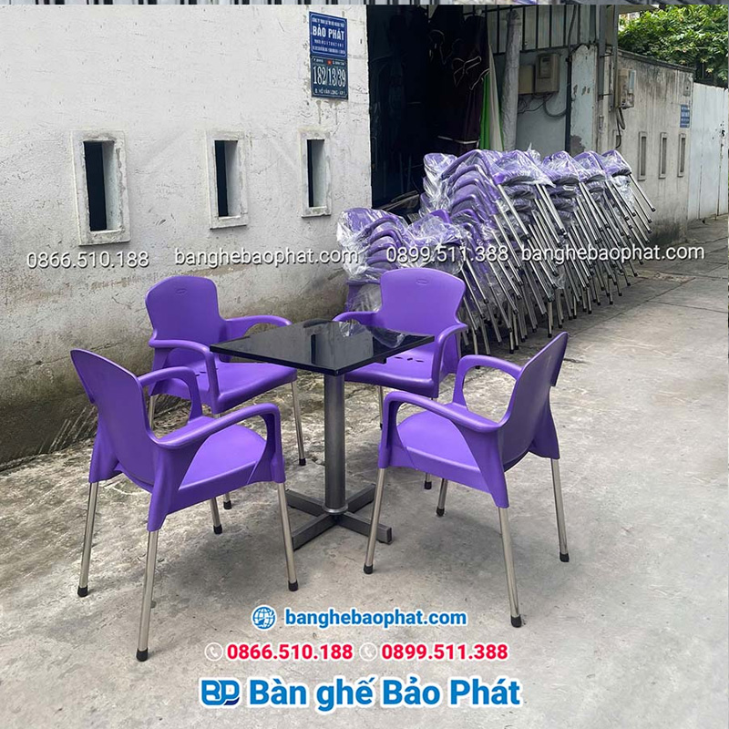 Ghế nhựa chân inox màu tím